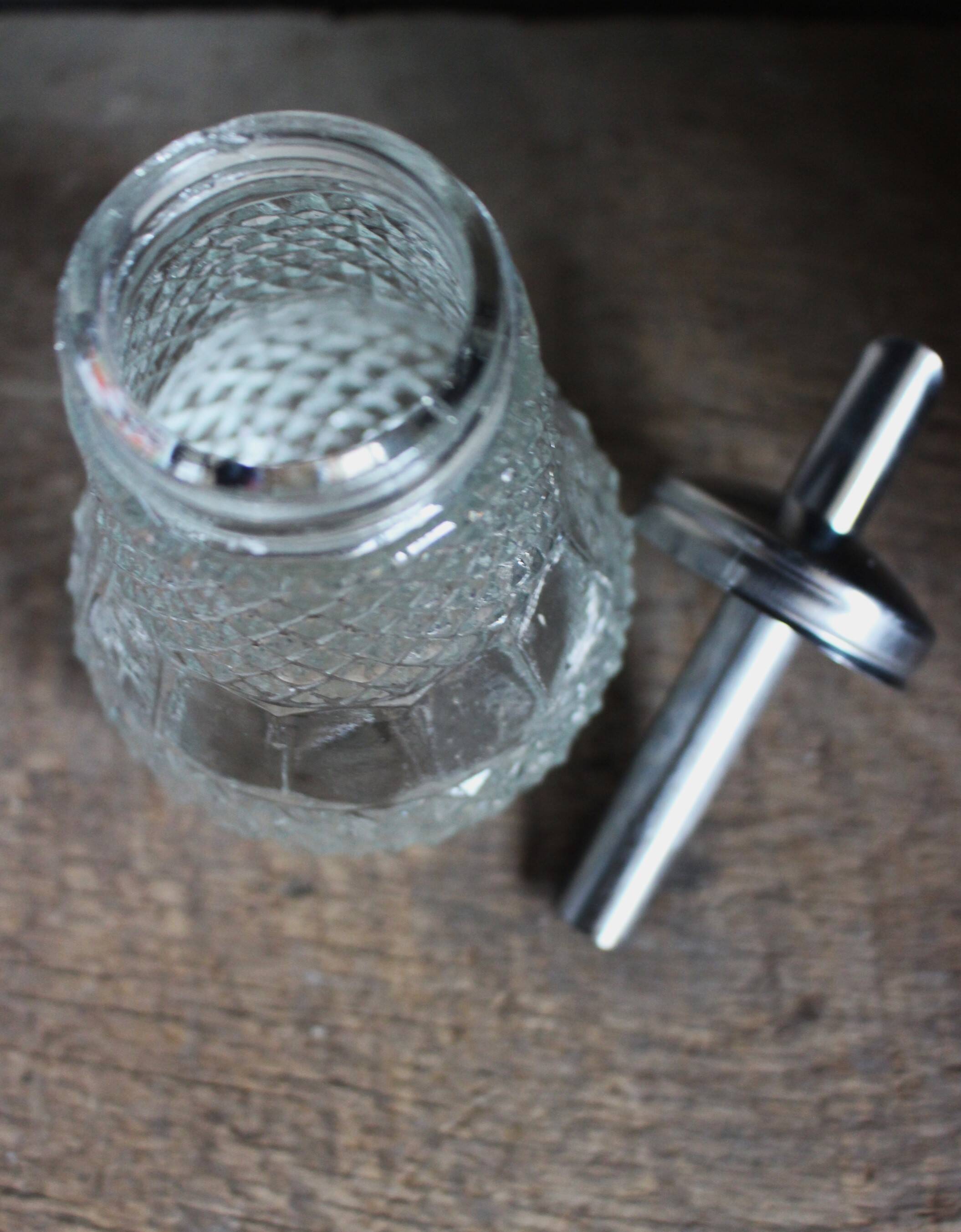 Vintage sugar bowl in chiseled glass Metal pourer