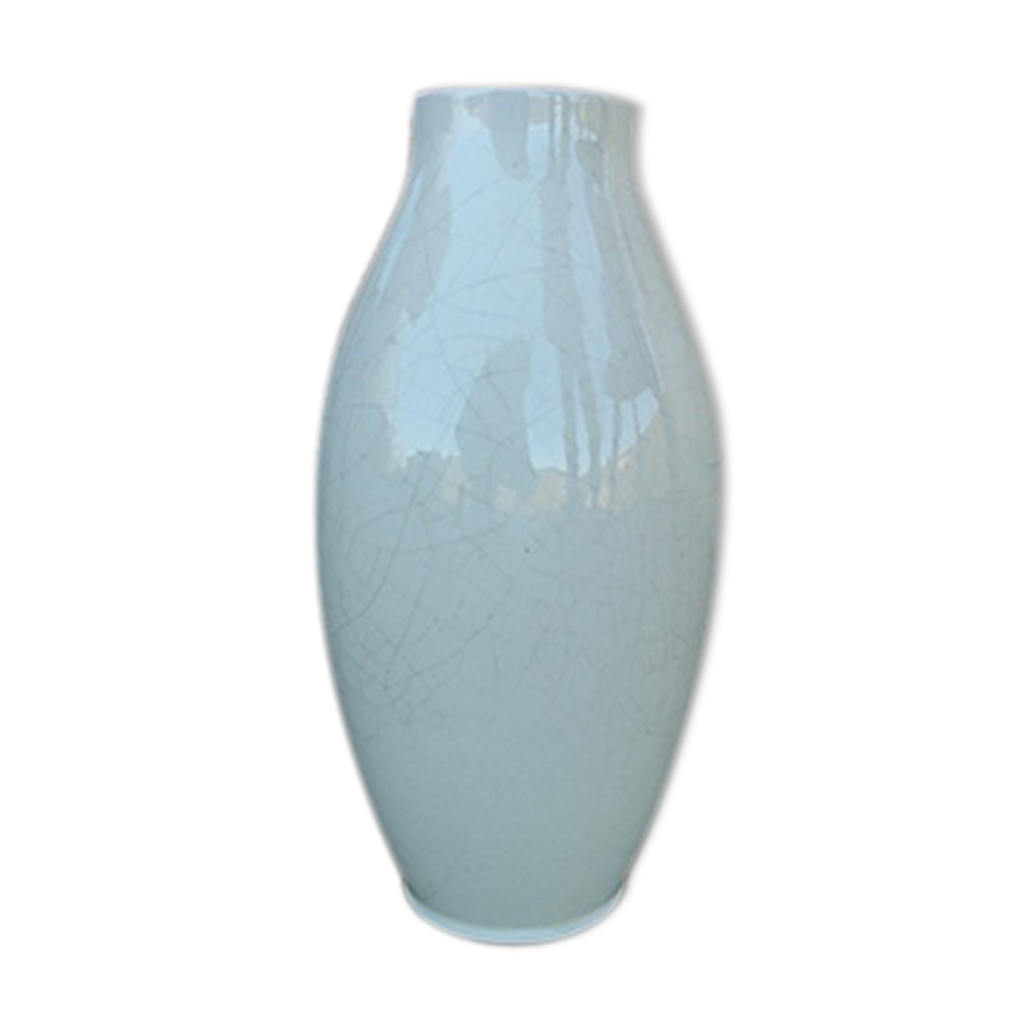 Ecru earthenware vase