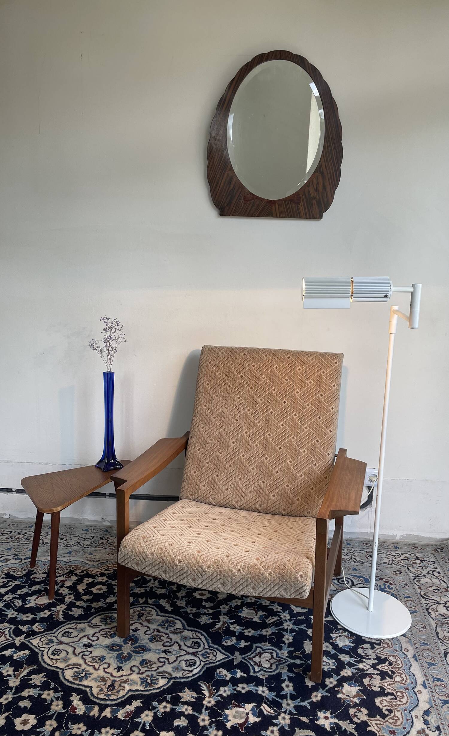 Teak lounge chair