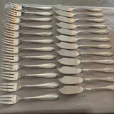 Box 24 cutlery fish .silver metal