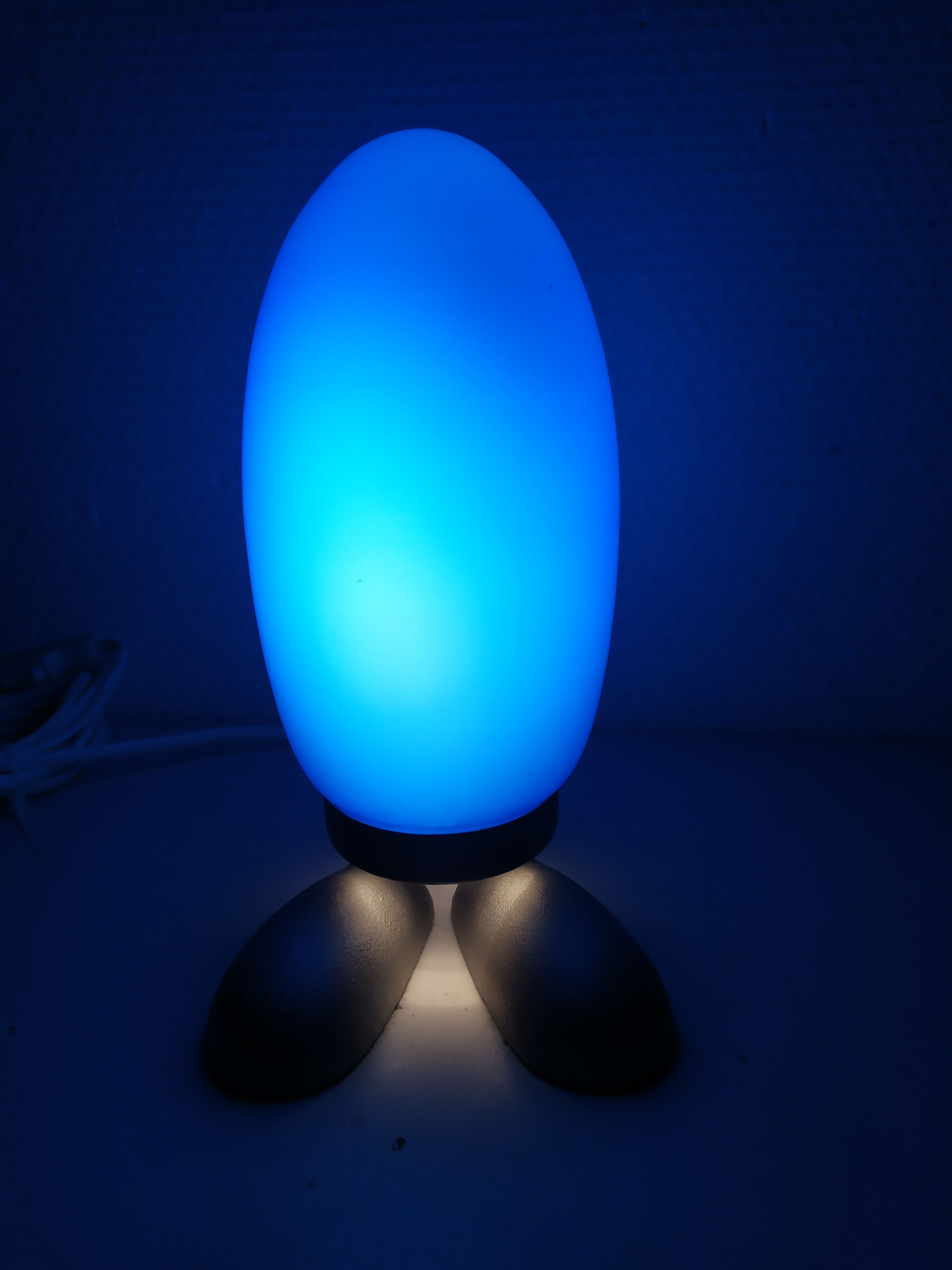 Blue "Fjorton" Dino Egg lamp by Tatsuo Konno for Ikea 1990s