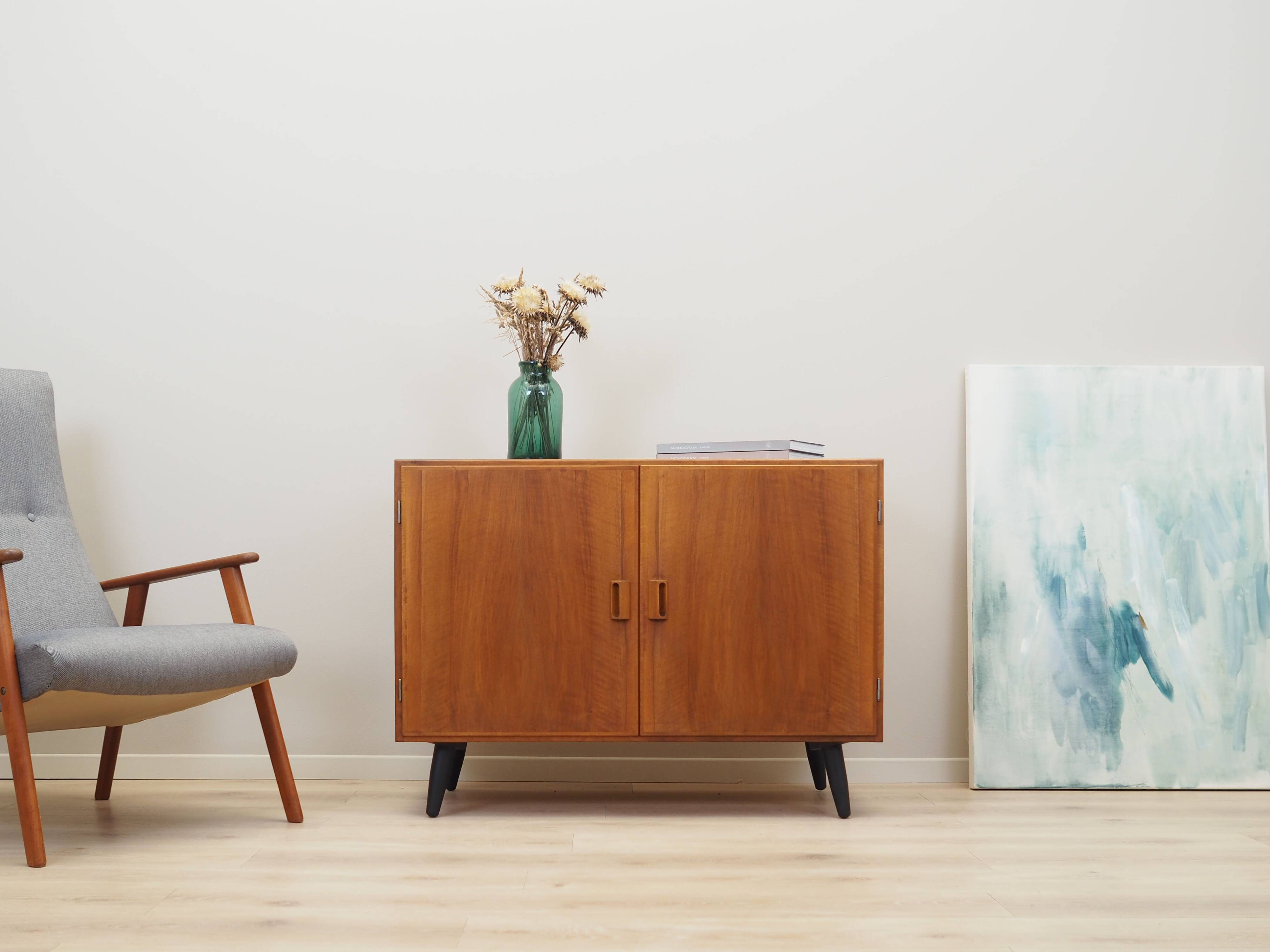 Walnut cabinet, Danish design, 1960s, designer: Børge Mogensen