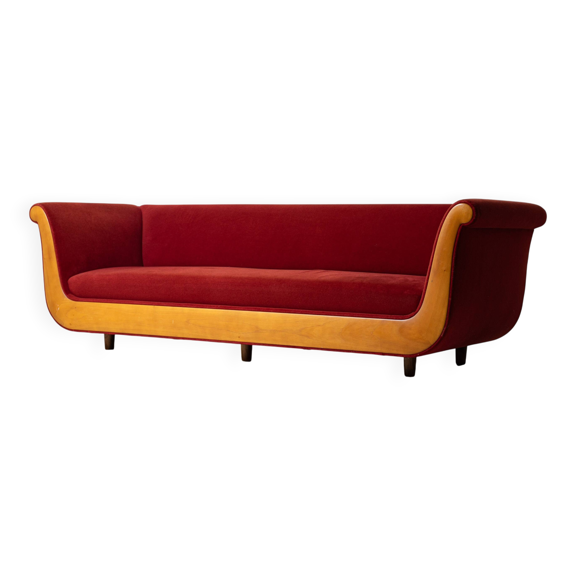 Sofa 'Primafila' en velours rouge par Molteni