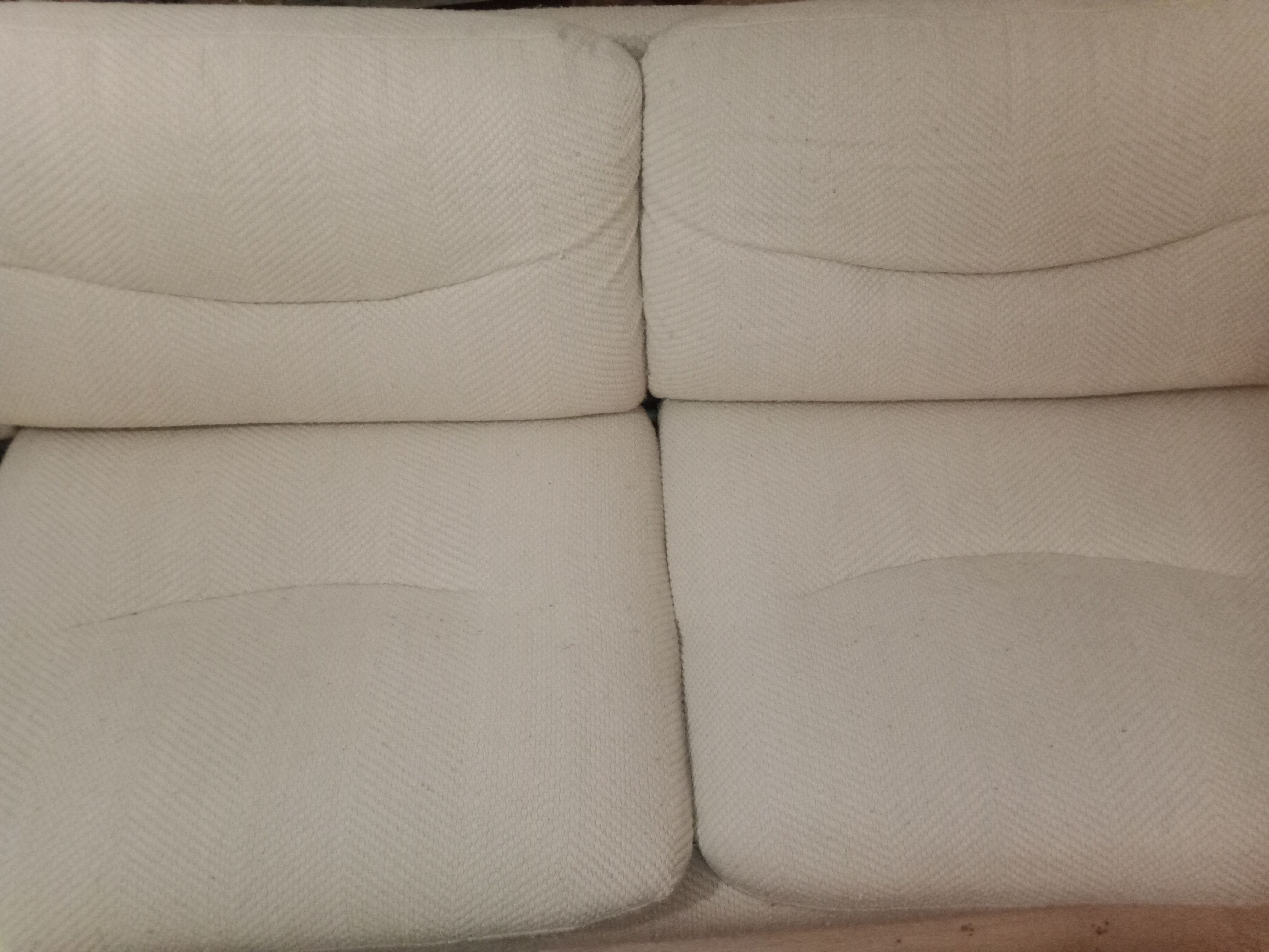 Meral production sofa