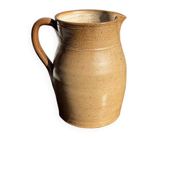 Grande carafe en grès marque au crayon de papier au dessous H20 D11