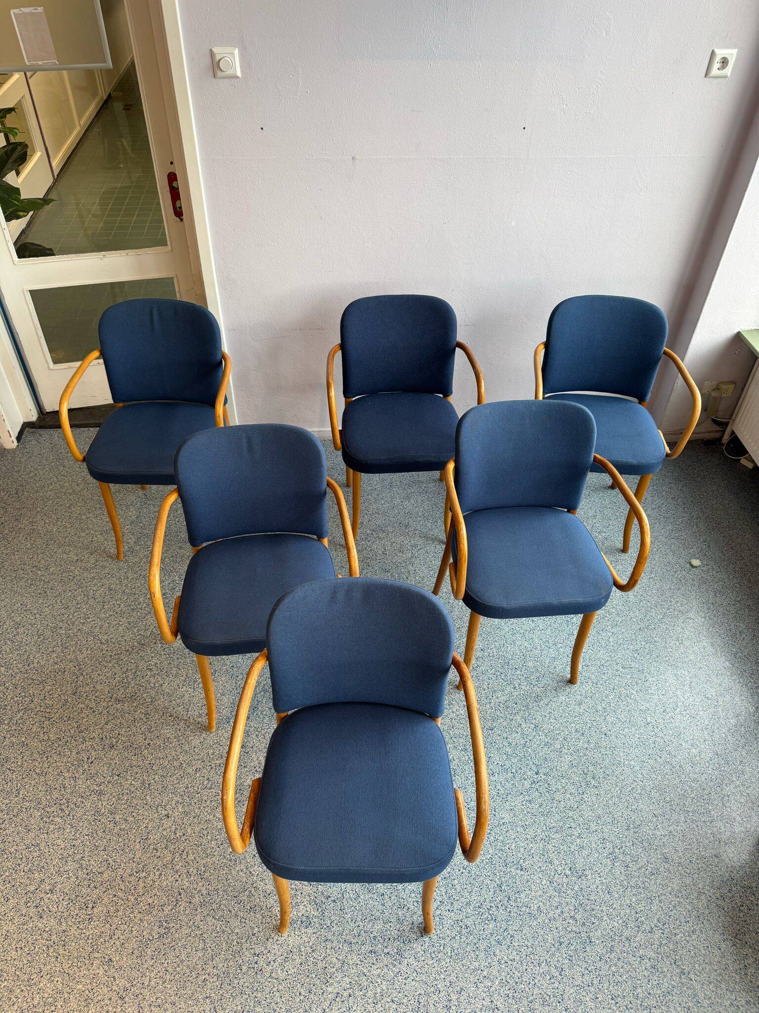 Ensemble de 6 chaises Thonet pour Thonet/Ligne