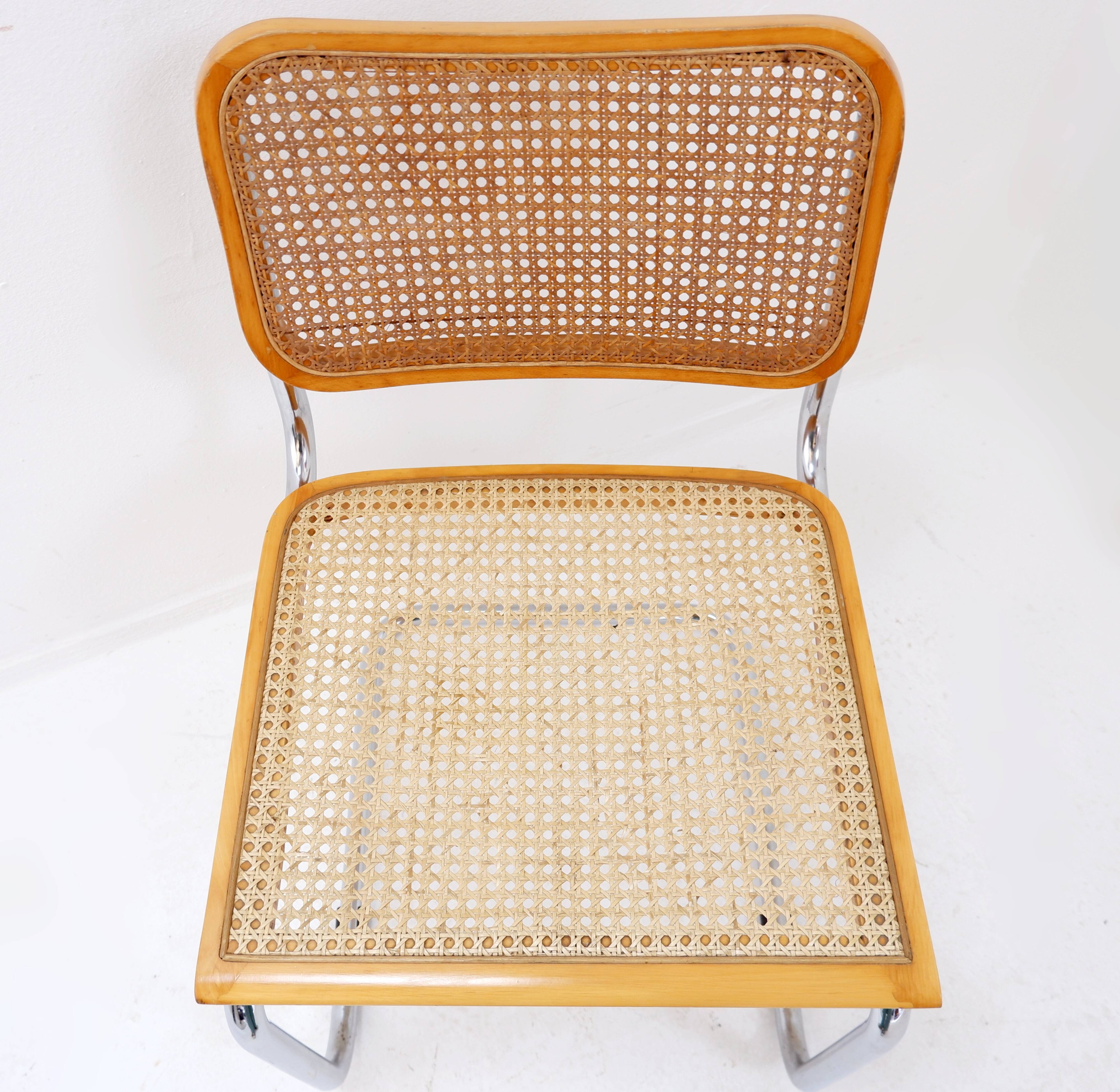 Vintage Cesca chair in light wood - Italy