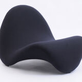 Tongue chair by Pierre Paulin