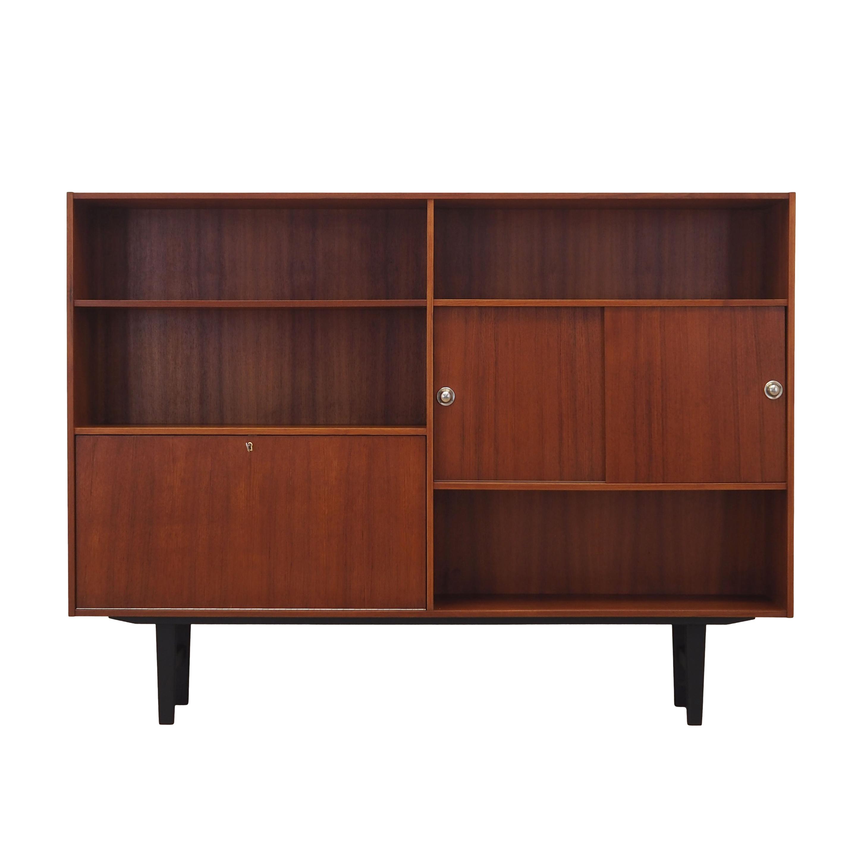 Teak bookcase, Danish design, 1970s, production: Denmark