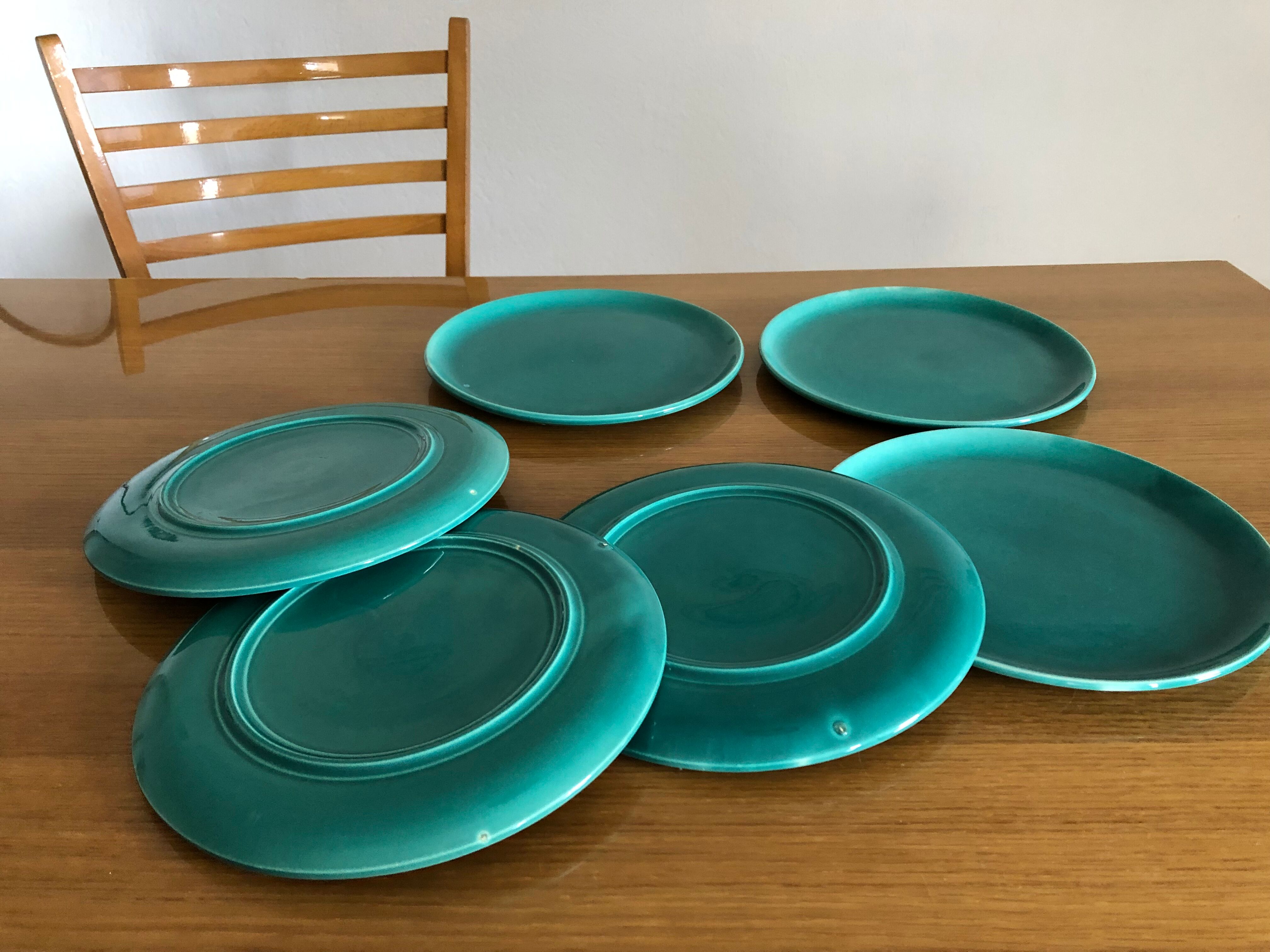 6 vintage flat earthenware plates