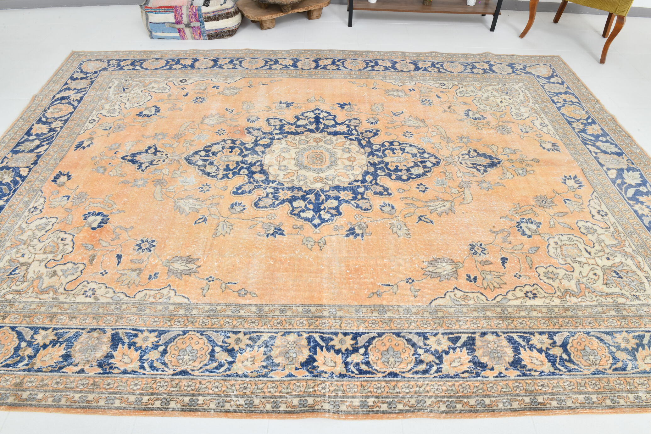 Oriental madallion persian rug 258x356cm