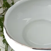 3 plats ronds porcelaine blanche