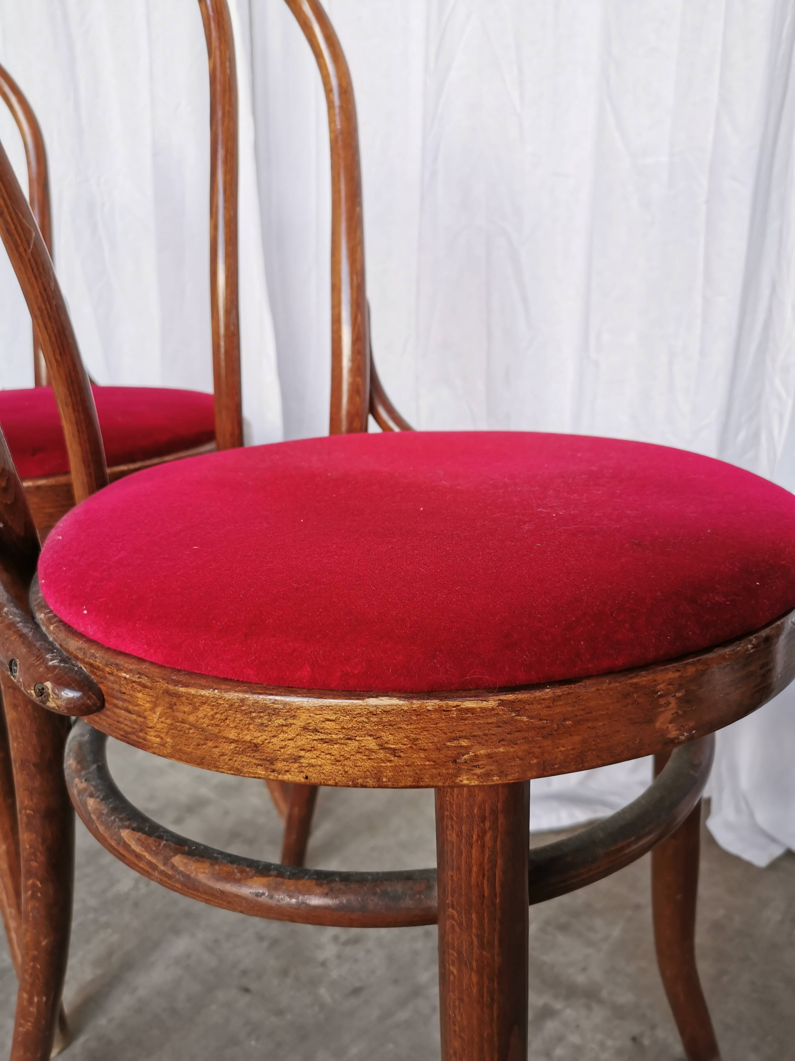 Set of 4 Vintage Bentwood Bistro Chairs, Red Upholstery