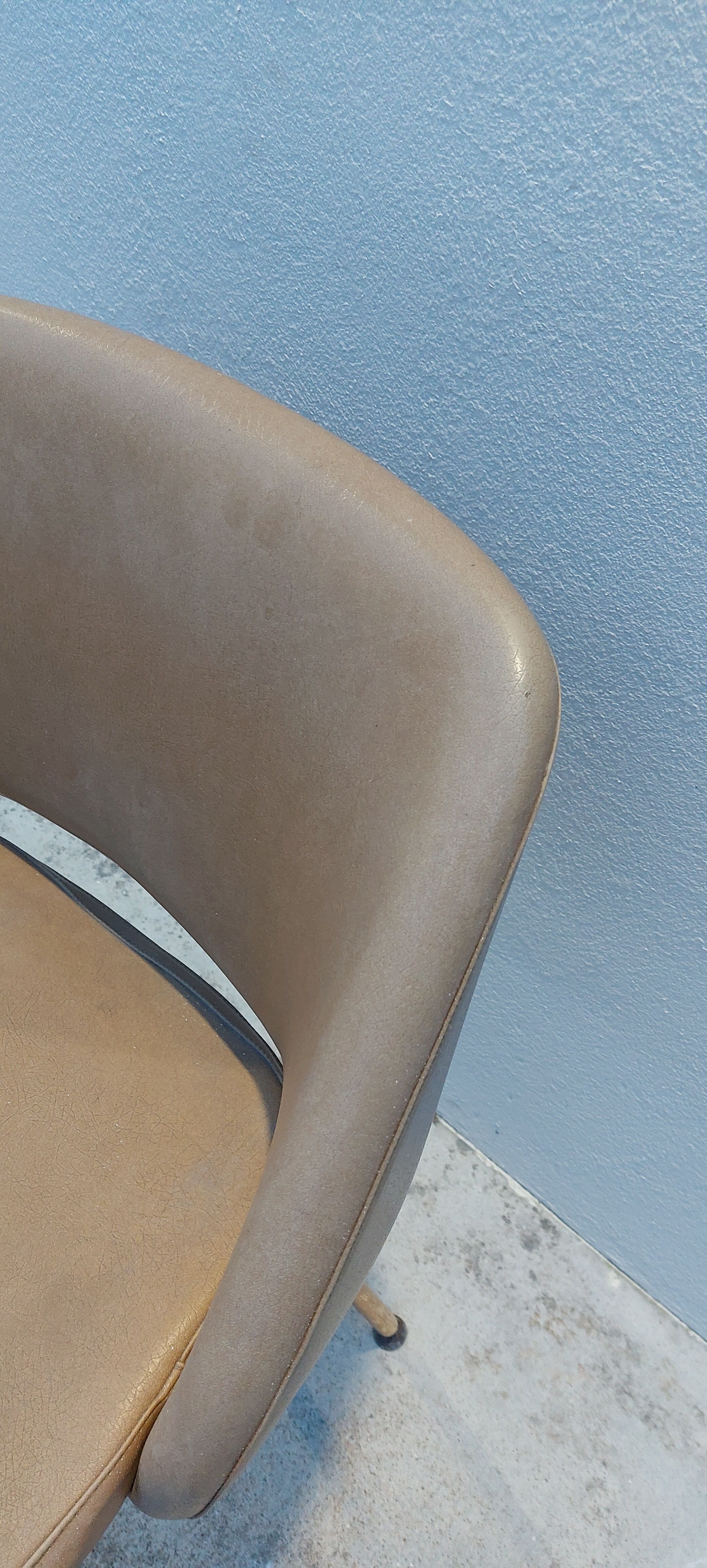 Office chair called vintage barrel, 1960s