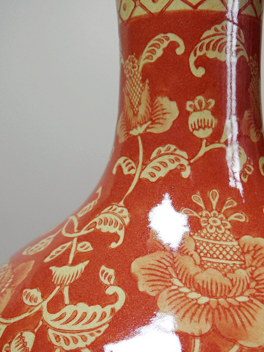20th century Chinese vase, hand-painted ceramic in an unusual red hue.