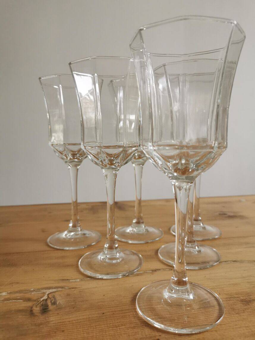 Service of 6 wine glasses Luminarc France