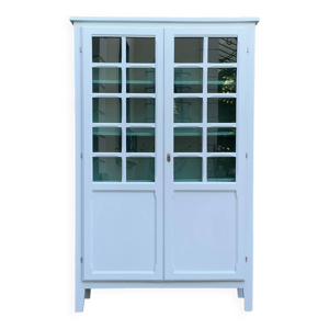 Armoire parisienne vitrée