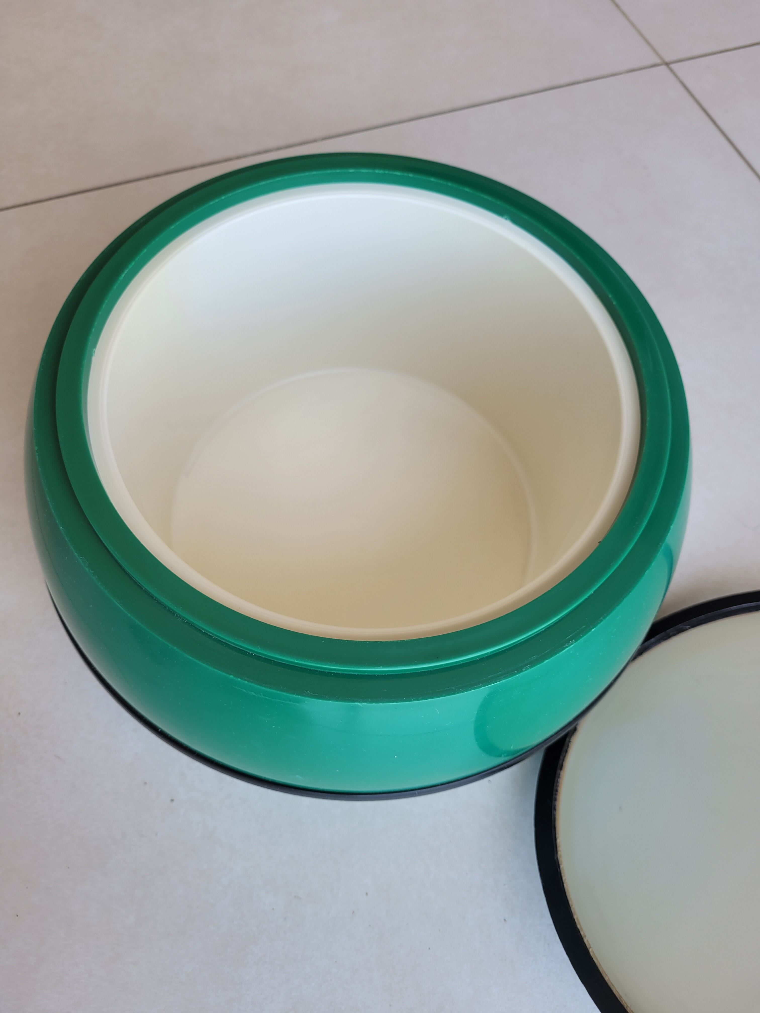 Vintage curling ice bucket