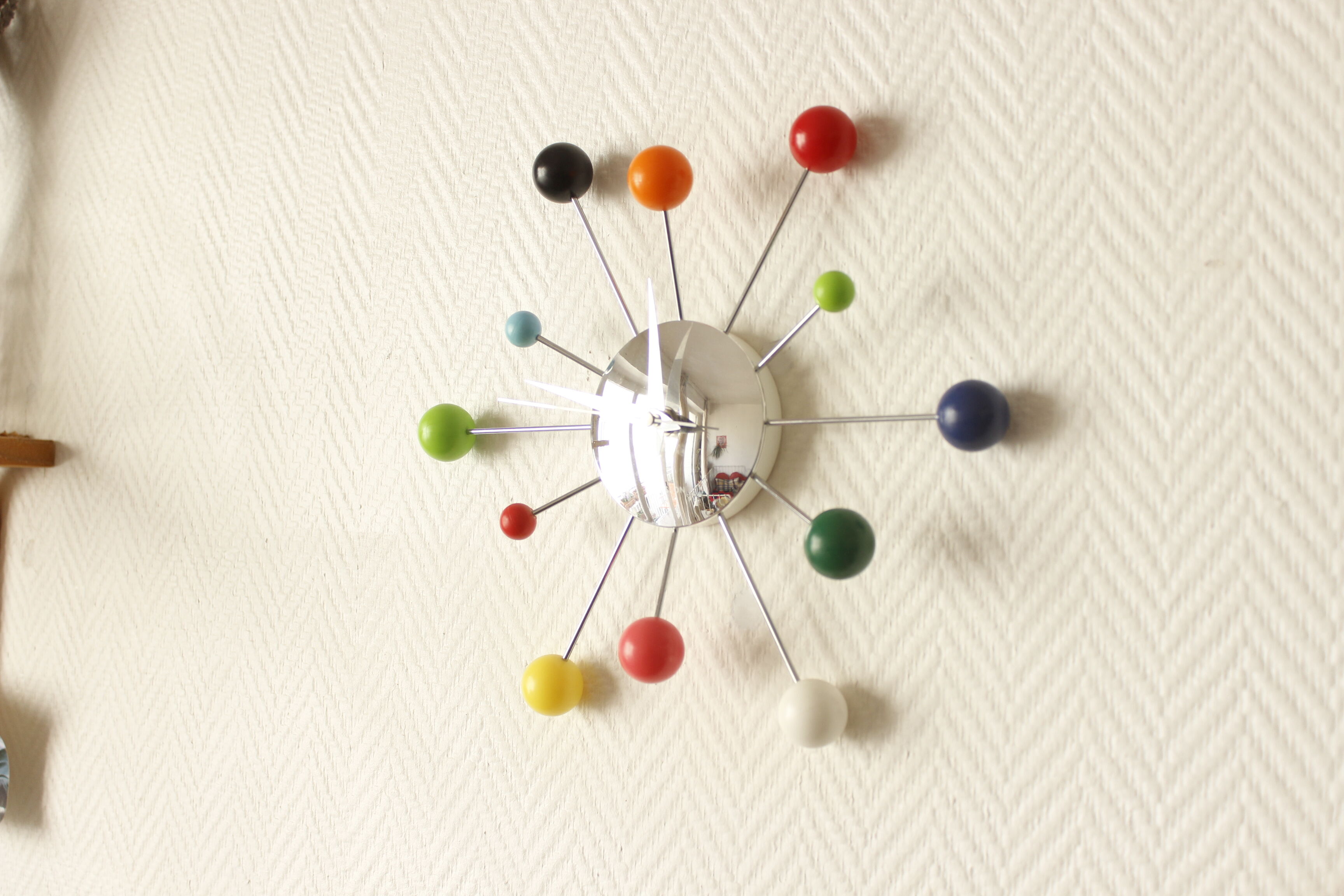 Karlsson Spider clock