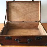 Ancienne valise en bois