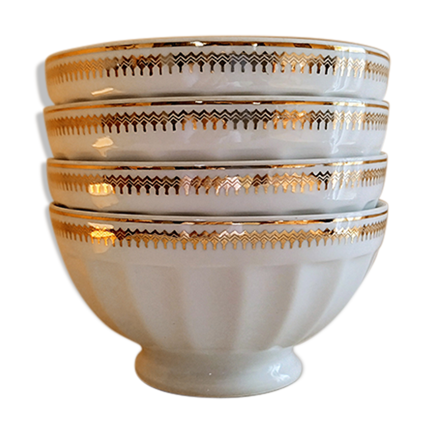 Set of 4 white porcelain bowls