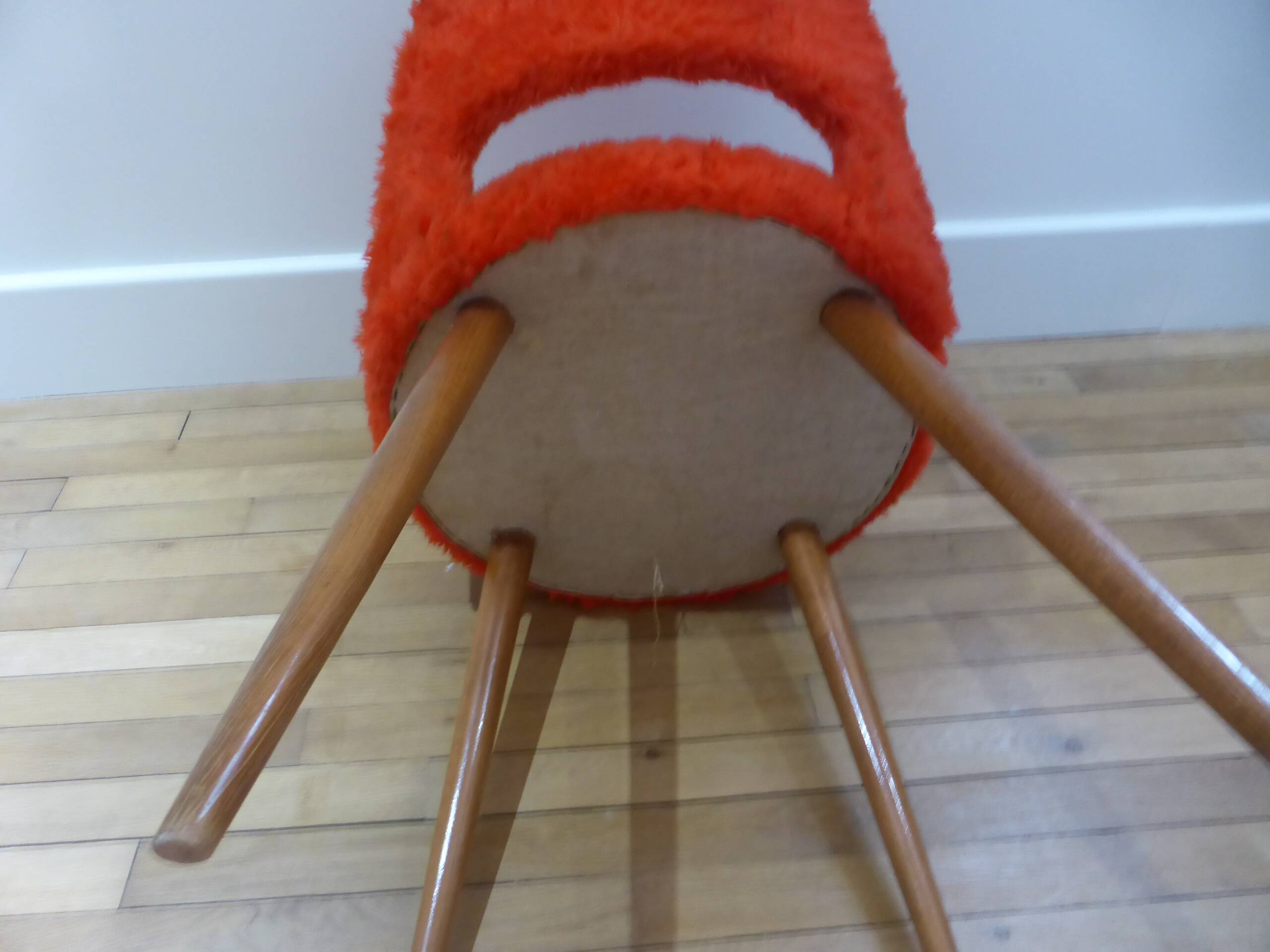 vintage red fur chair
