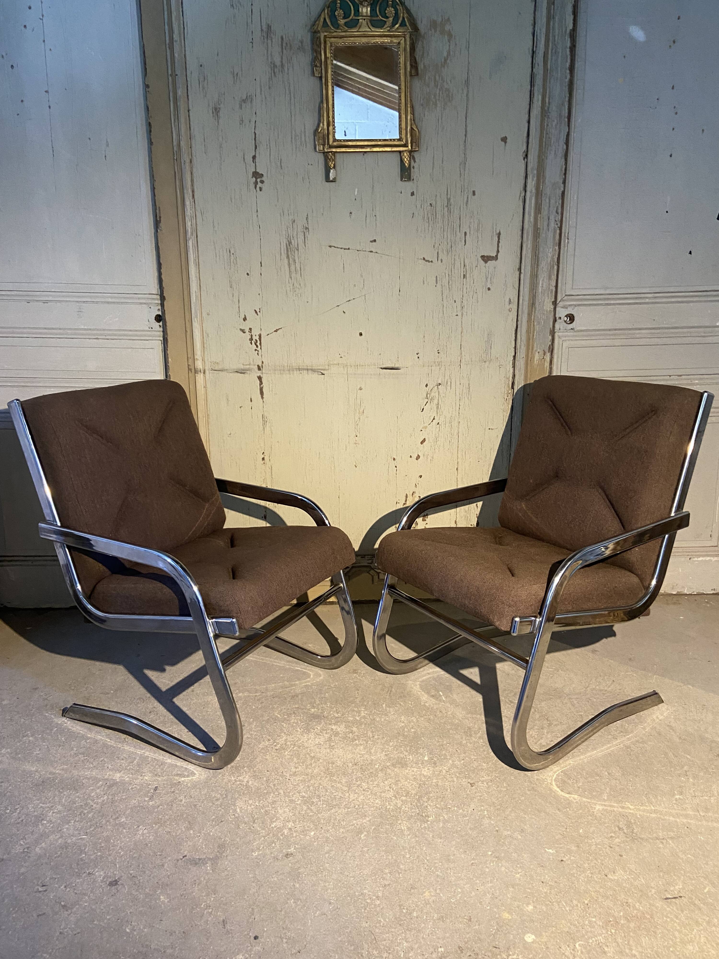 Pair of 70s designer armchairs/chairs in chrome and brown fabric