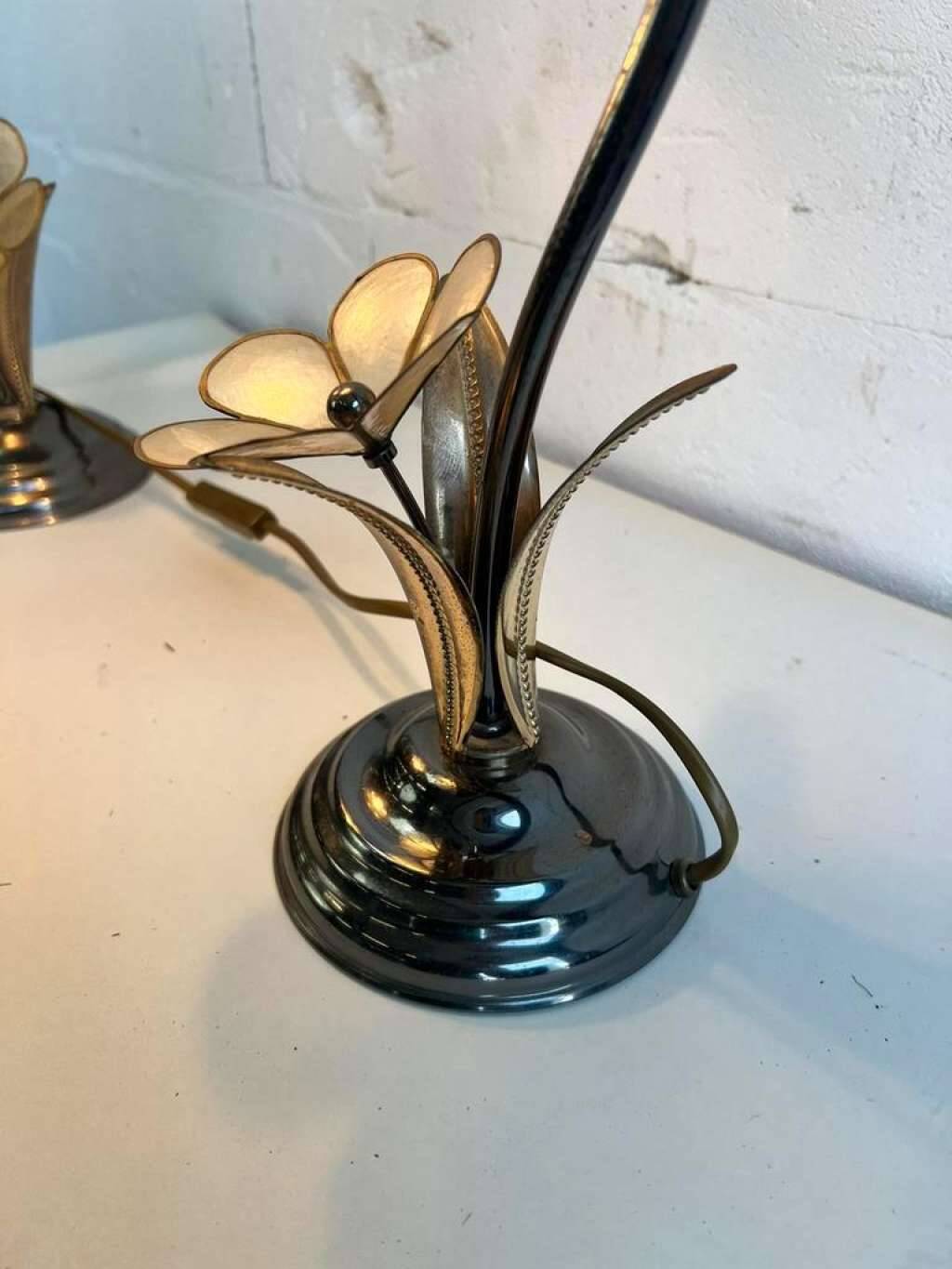 Set of 2 vintage lotus table lamps / capiz shell lamps