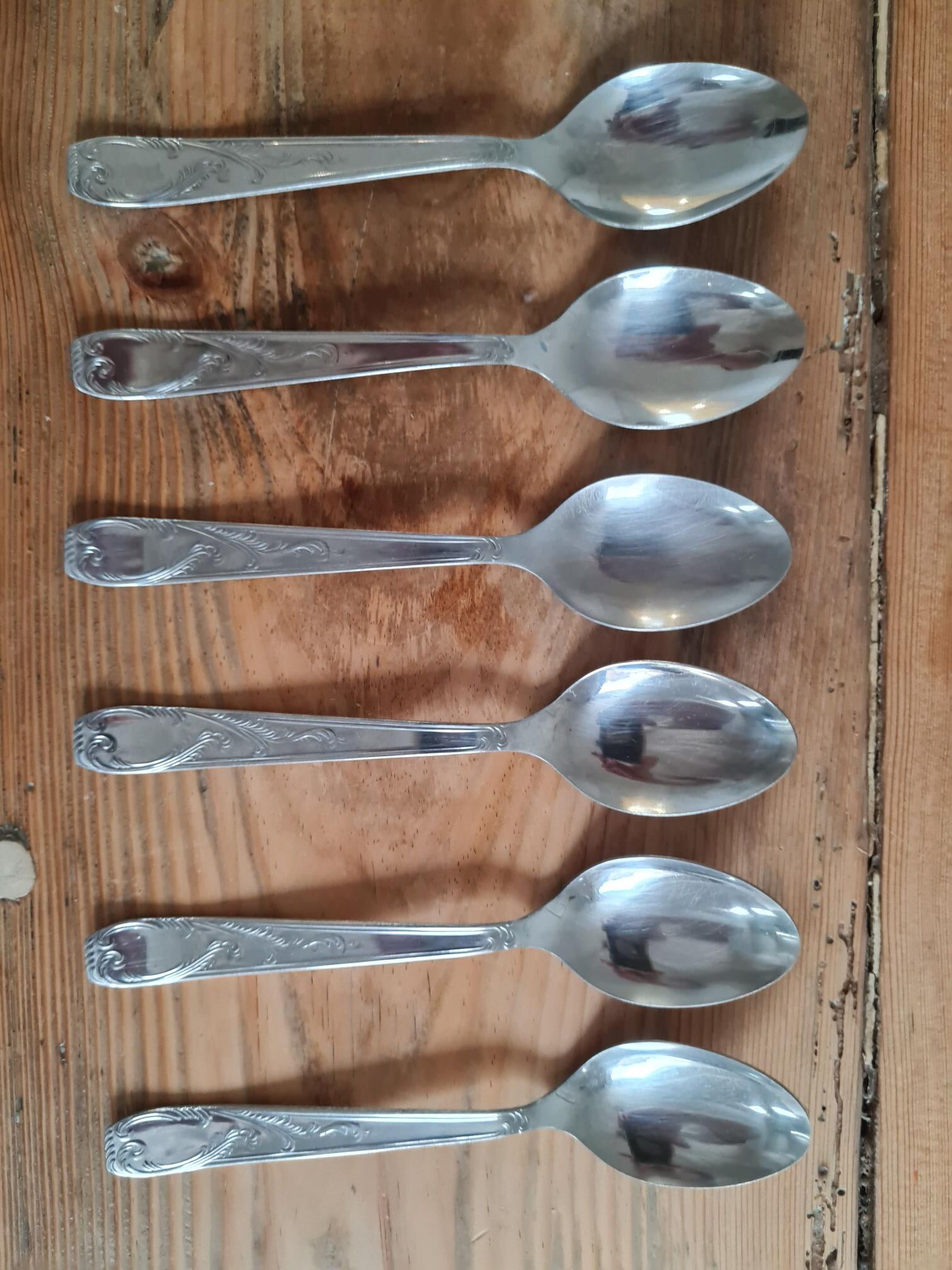 Set of 6 spoons in vintage stainless steel