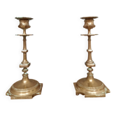 Paire de bougeoir du dix-huitième siècle