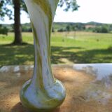 Vase in opaline