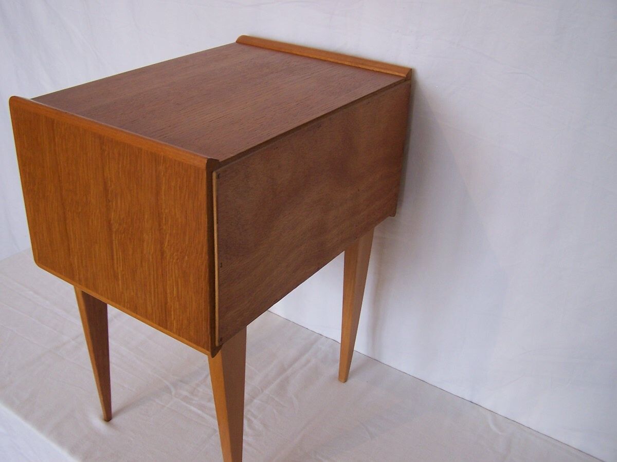 Table chevet style scandinave années 50