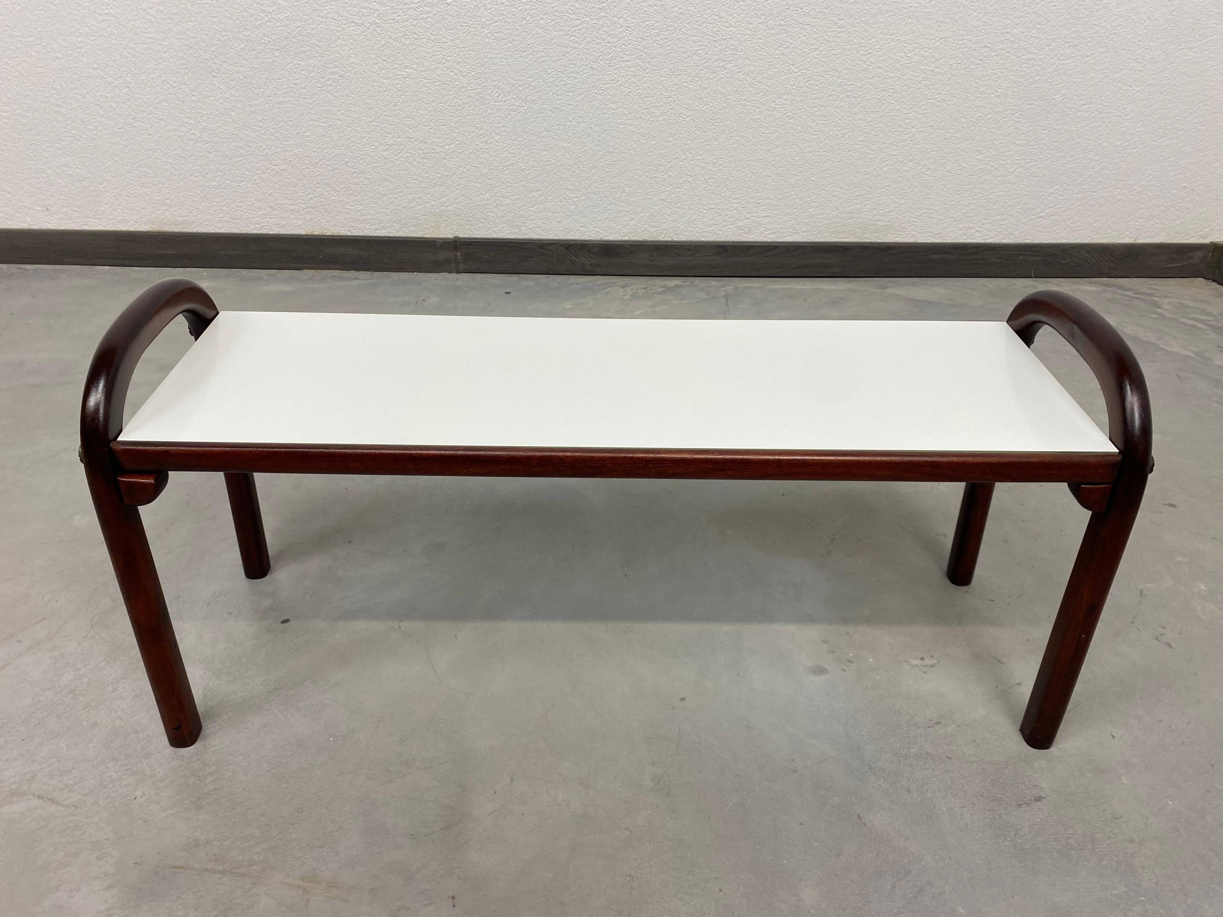 Porte-plante Mundus de Thonet