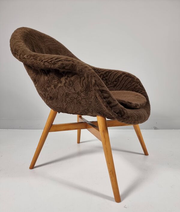Shell Armchair by Miroslav Navratil, 1960s