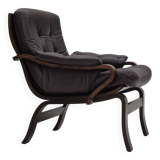 1970s, Scandinavian lounge chair in original condition, brown leather, dark bent wood.