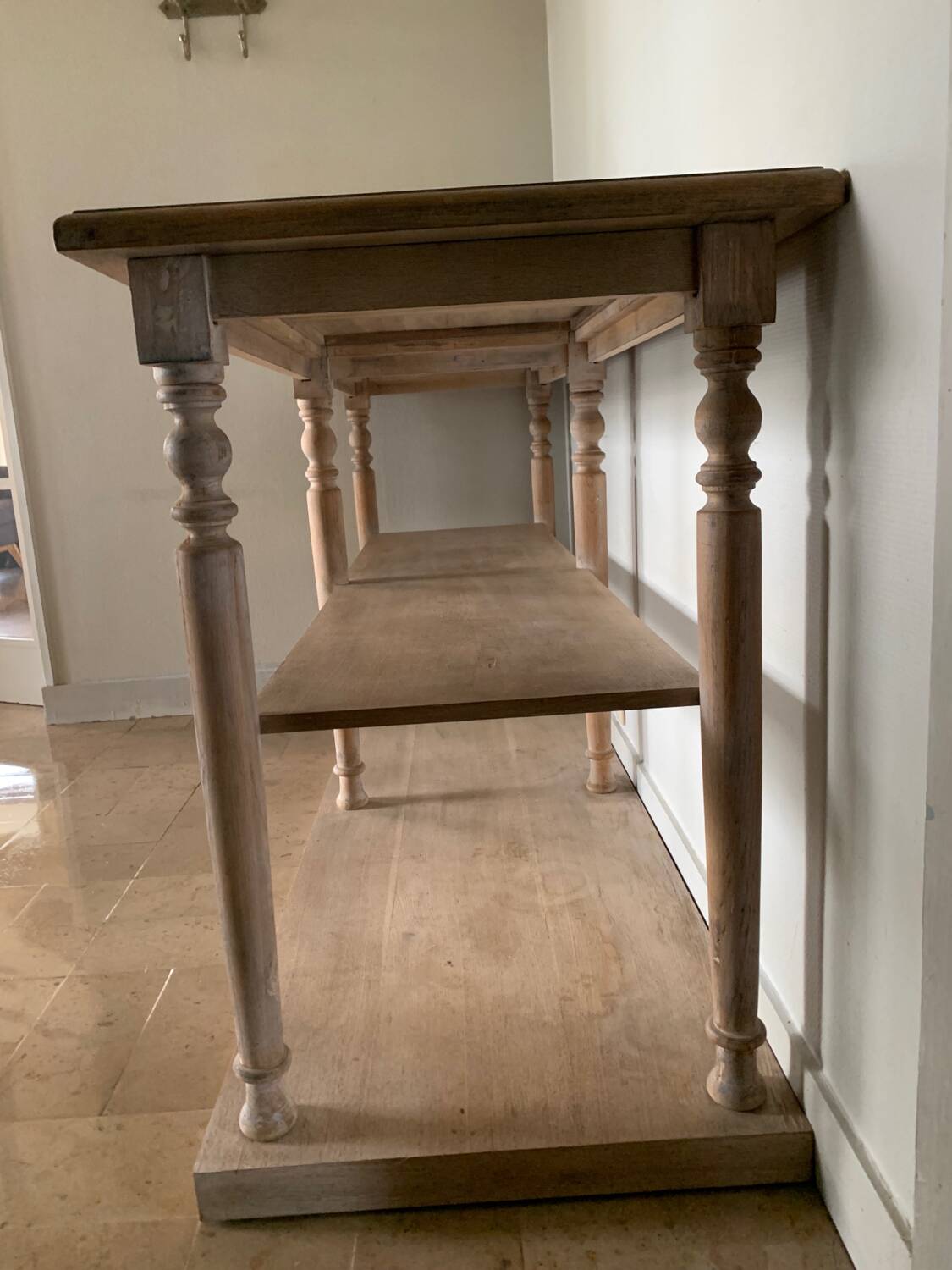 Interiors draper table