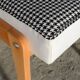 Lot de 6 chaises "pied de poule"