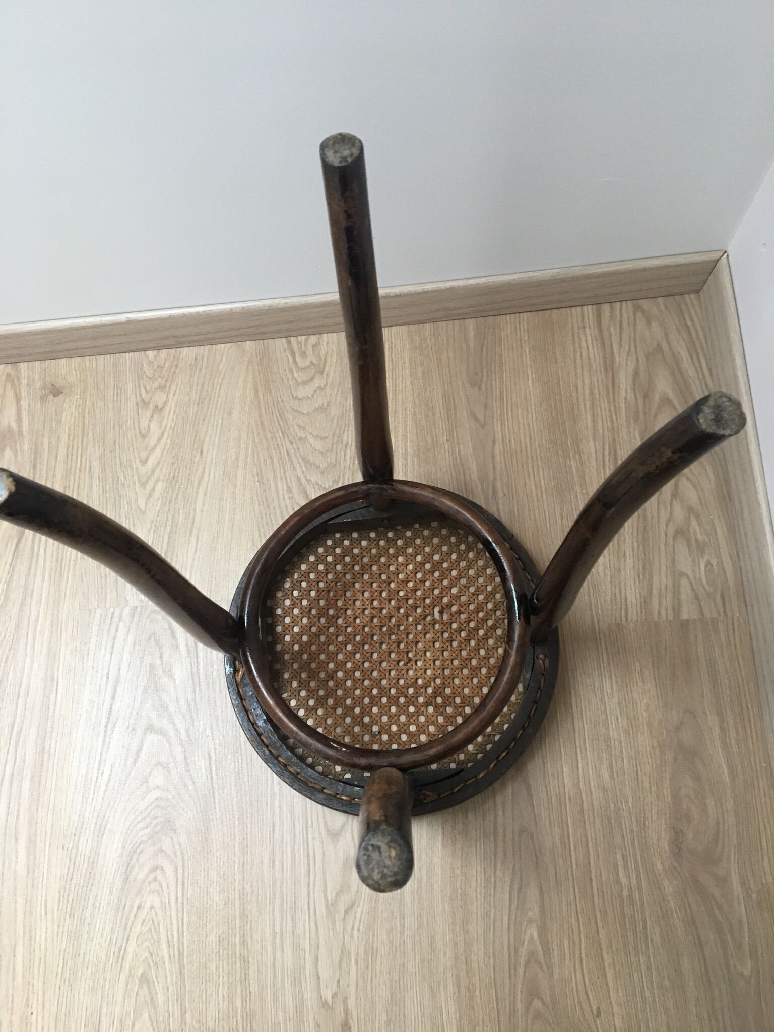 Tabouret Thonet debut du XX siècle