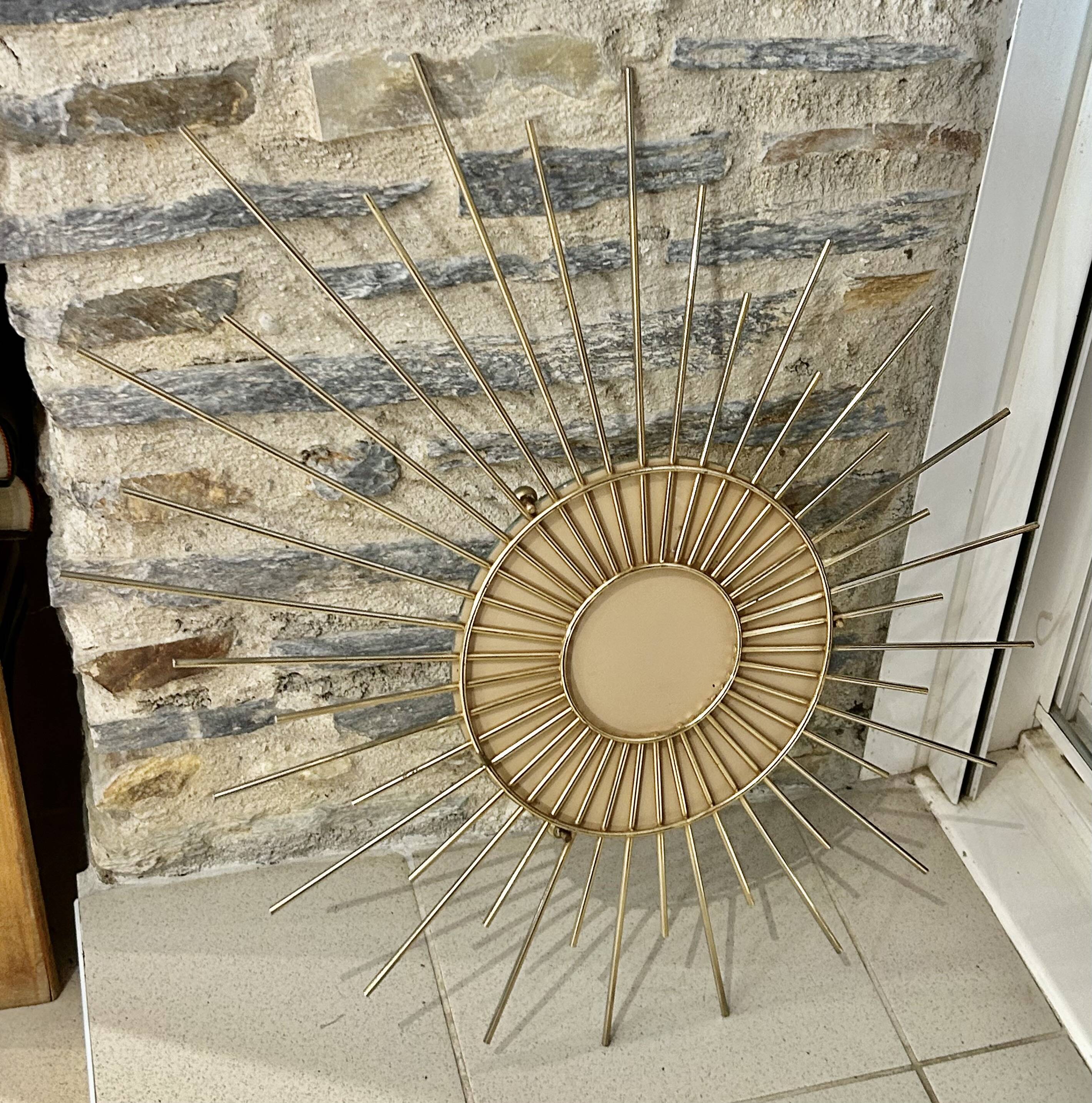 Vintage 1960s Sun Mirror in Gold Metal 73 x 58 cm