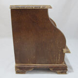 Vintage musical jewelry box