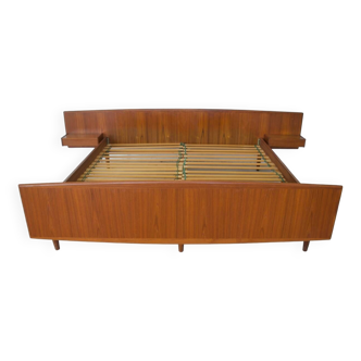 Danish Vintage Floating Teak Bed By Sannemans, 1960s.