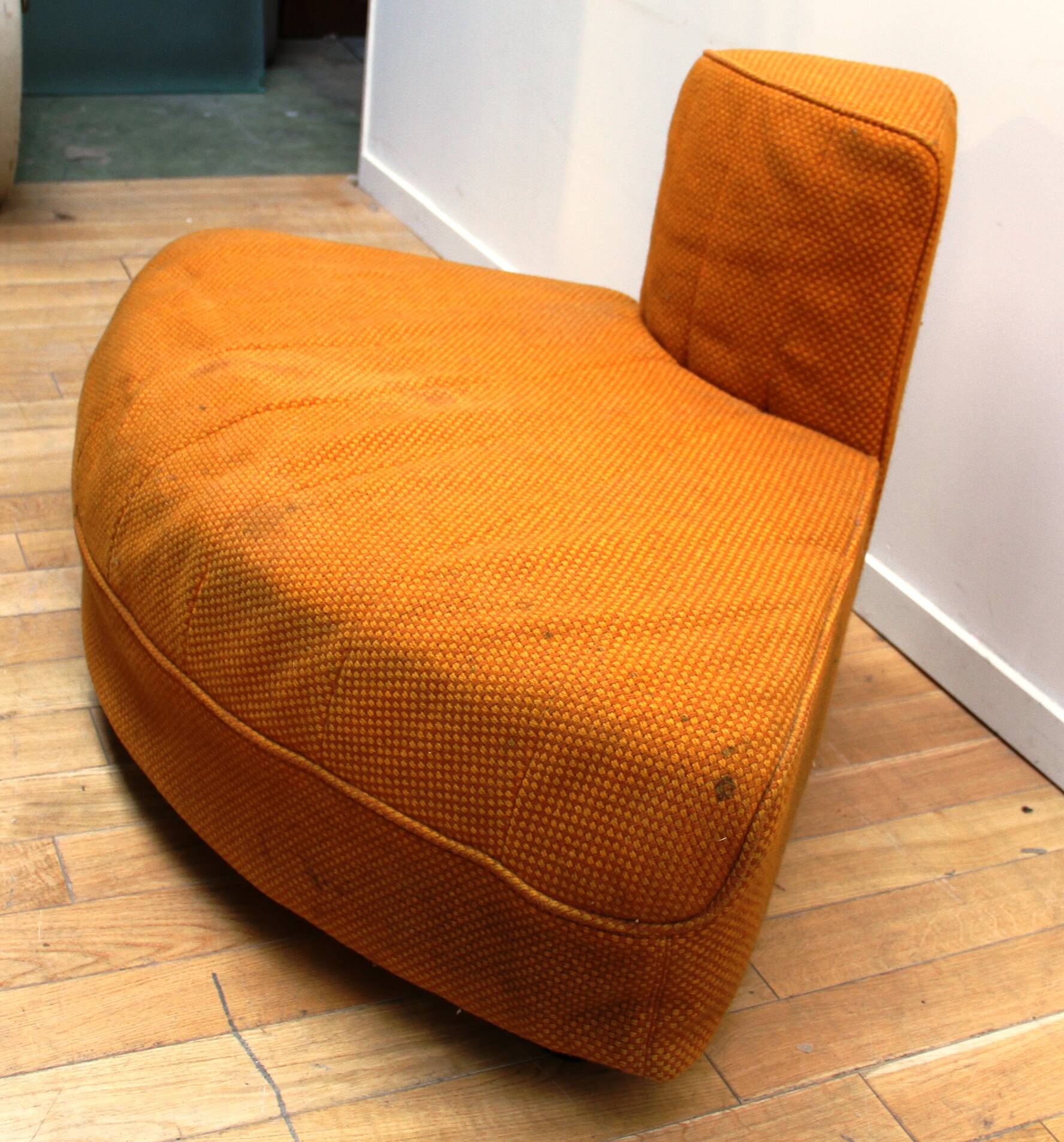 Set of vintage armchairs, Mobilier International