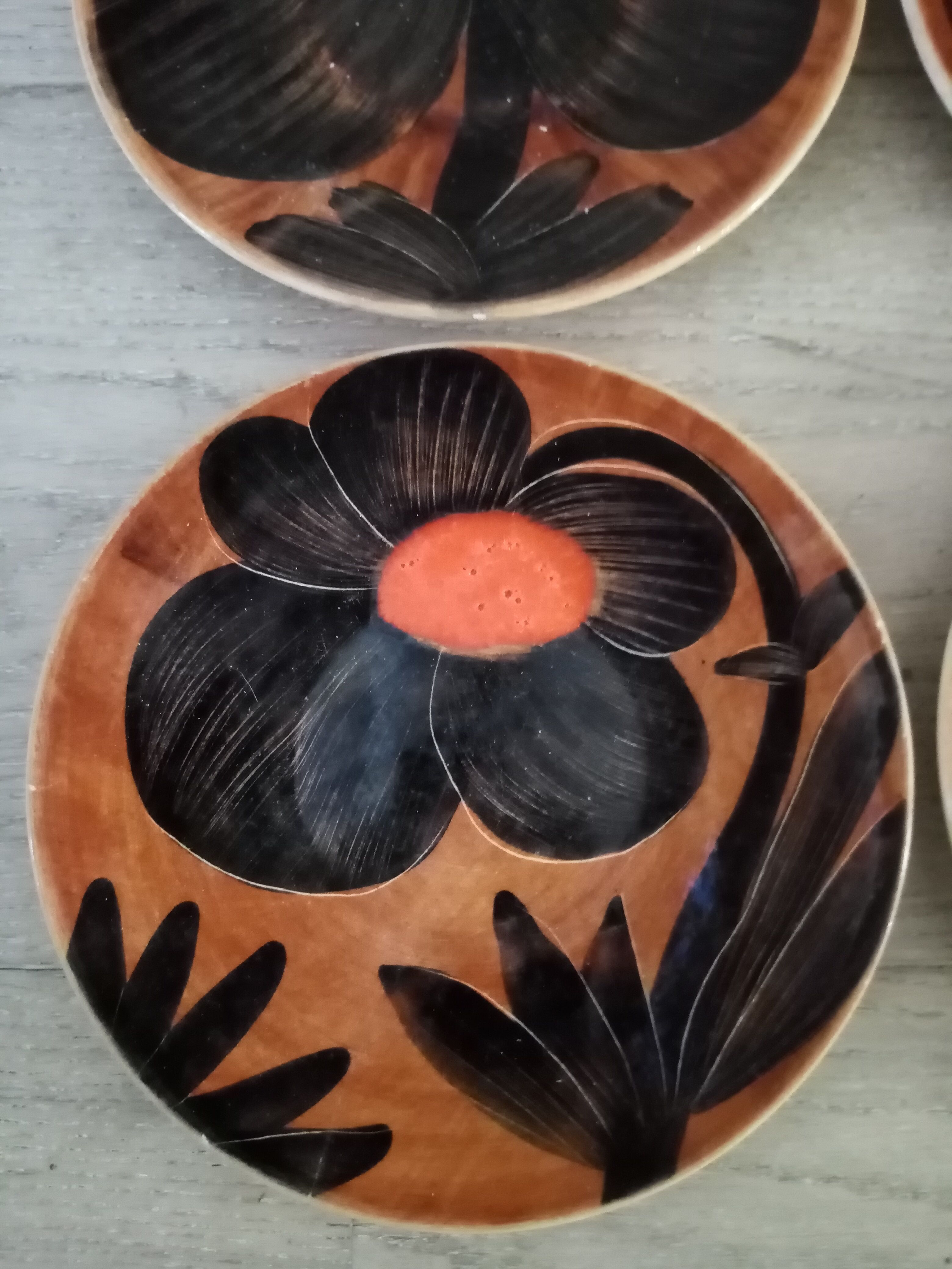 Korcy Quimper Plates 50'