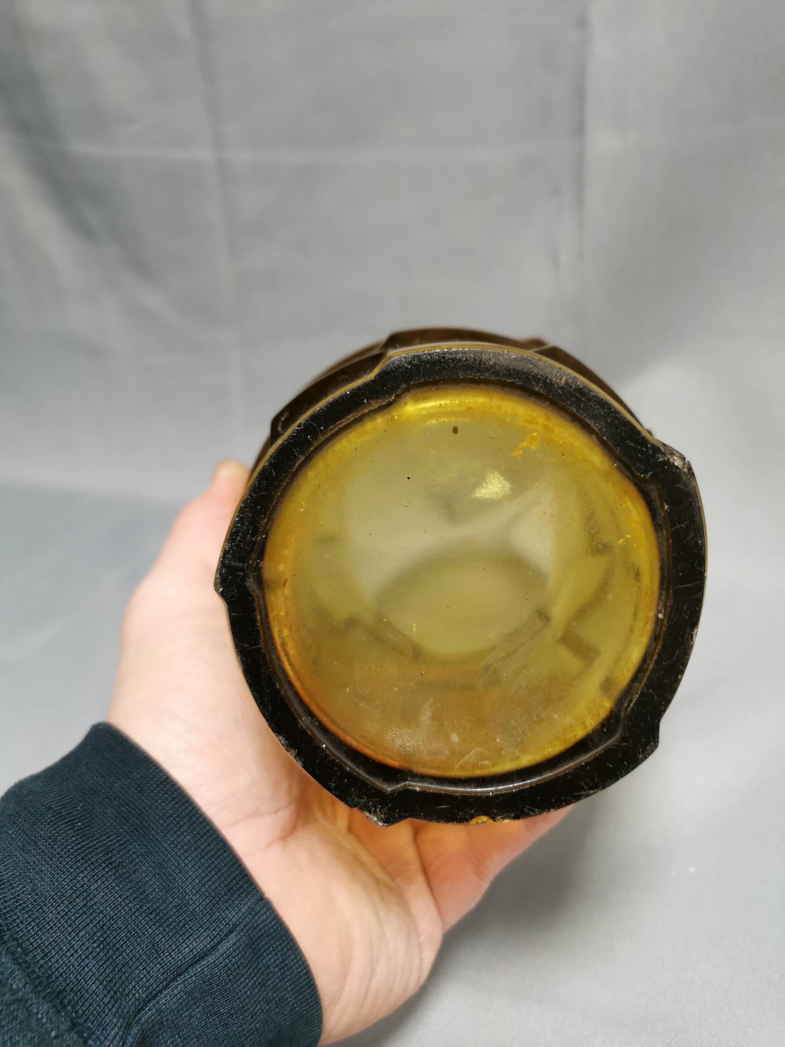 Stylized yellow glass vase, art deco