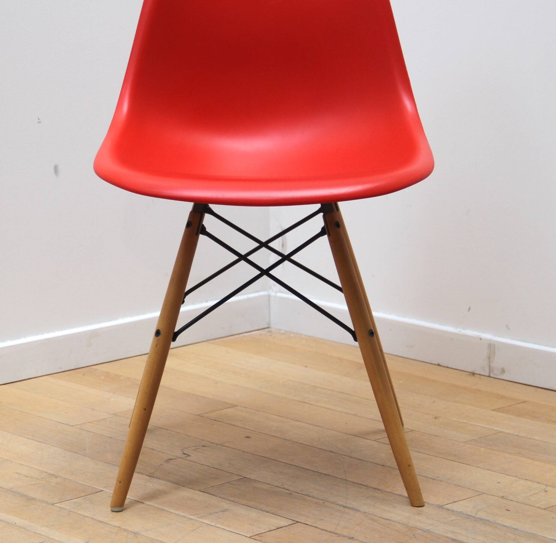 DSW chair, Charles & Ray Eames, Vitra