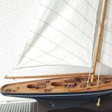 Model sailboat boat