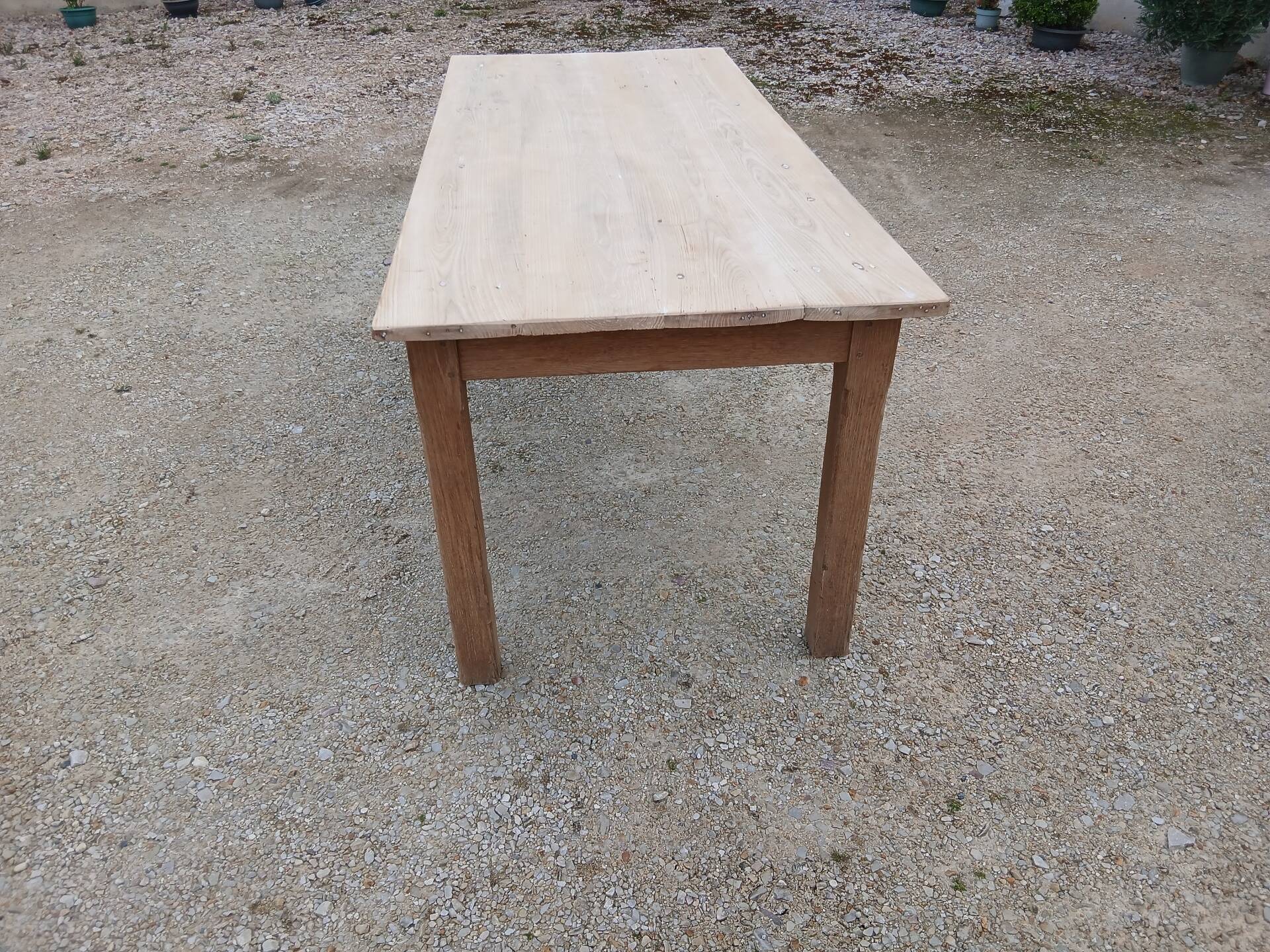 Table de ferme vers 1800