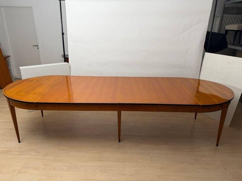 Extendable Biedermeier table in cherry wood, South Germany, 1880