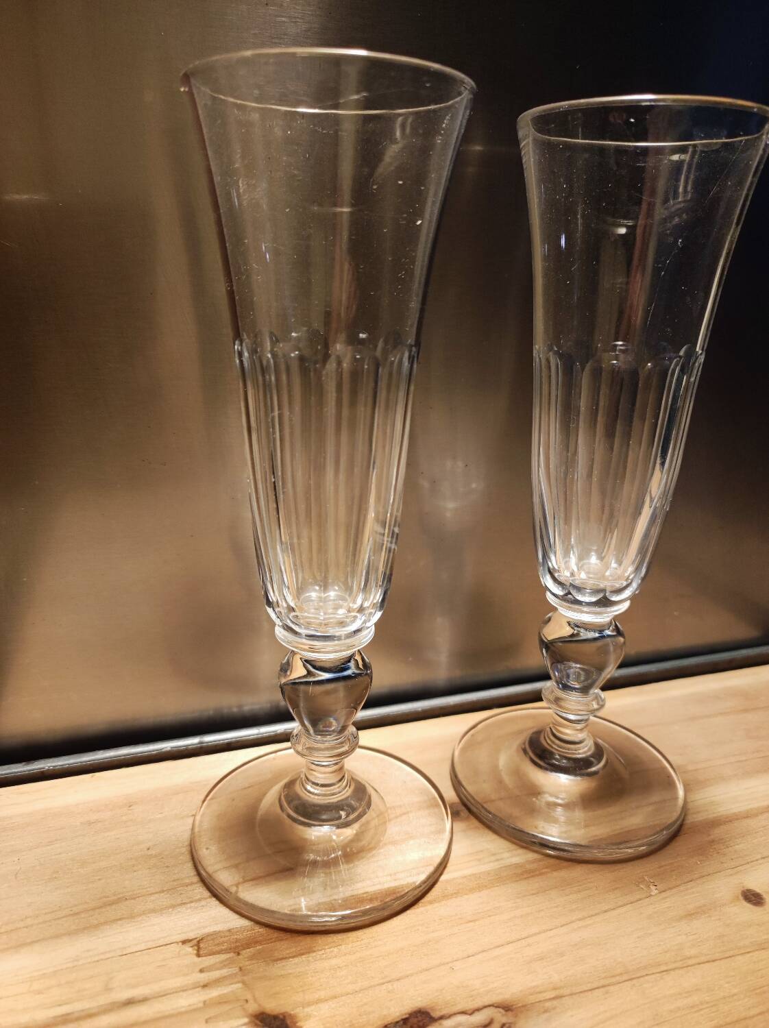 2 champagne flutes with cut sides, late 19th century