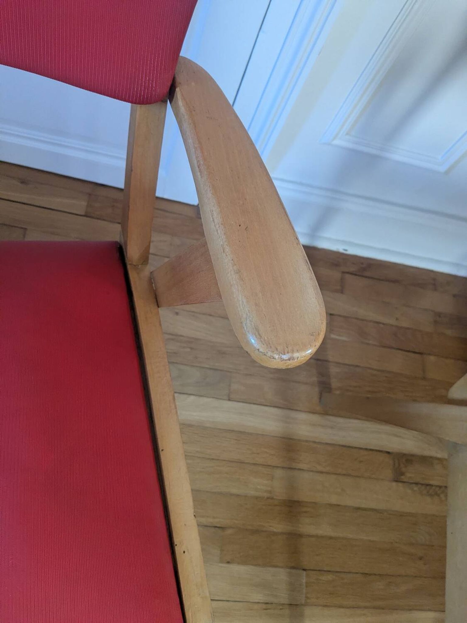 Paire de fauteuils années 60